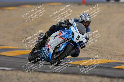 media/Jan-14-2023-SoCal Trackdays (Sat) [[497694156f]]/Turn 12 (120pm)/